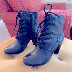 Black ankle boots, Size 5.5, lace tie front with side zipper.